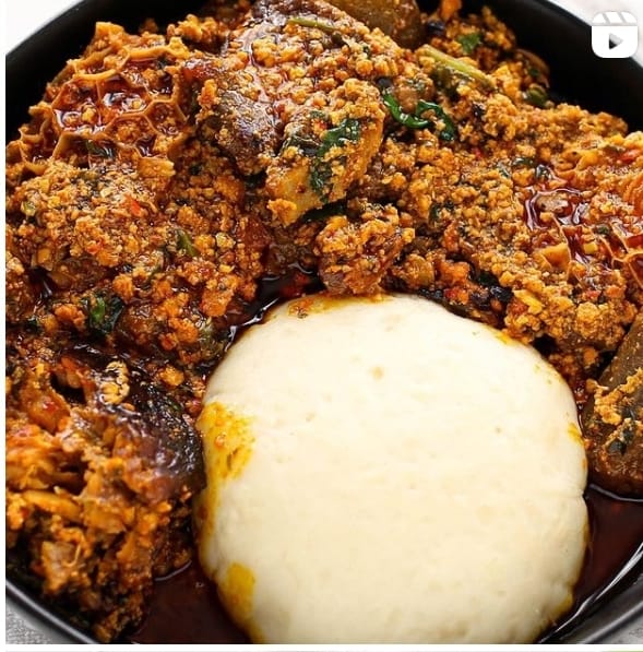 EGWUSI AND SWALLOW